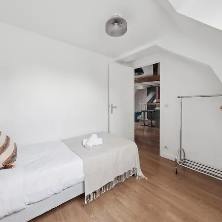 3br Near St-andre Des Arts Paris